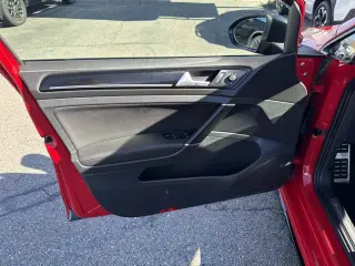 2019 Volkswagen Golf R 