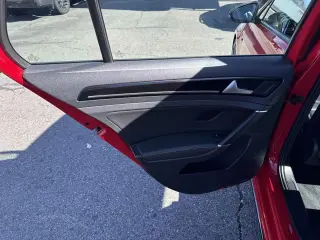 2019 Volkswagen Golf R 