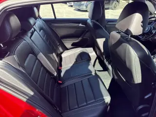 2019 Volkswagen Golf R 