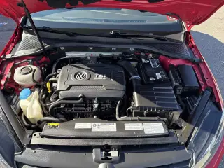 2019 Volkswagen Golf R 
