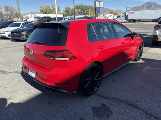 2019 Volkswagen Golf R 