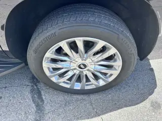 2023 Cadillac Escalade 4WD Premium Luxury