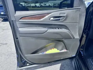 2023 Cadillac Escalade 4WD Premium Luxury