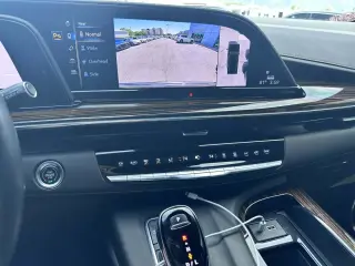 2023 Cadillac Escalade 4WD Premium Luxury