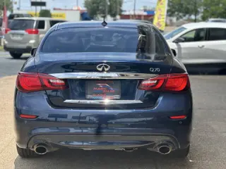 2018 Infiniti Q70 3.7 Luxe