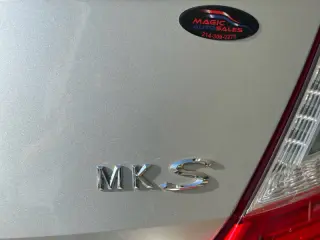 2014 Lincoln MKS