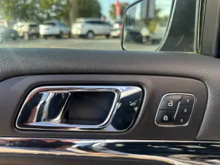 2014 Lincoln MKS