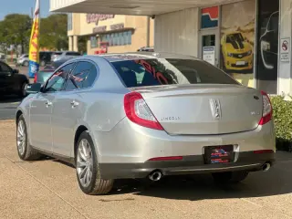 2014 Lincoln MKS