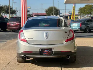 2014 Lincoln MKS