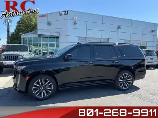 2022 Cadillac Escalade Sport