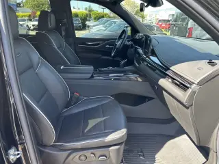 2022 Cadillac Escalade Sport