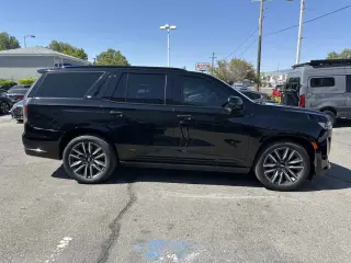 2022 Cadillac Escalade Sport