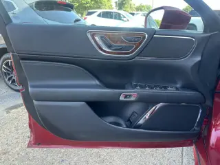 2020 Lincoln Continental Standard
