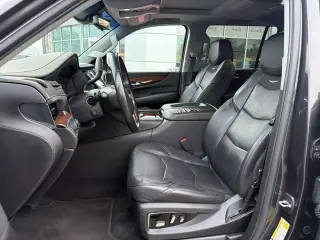 2018 Cadillac Escalade ESV Premium Luxury