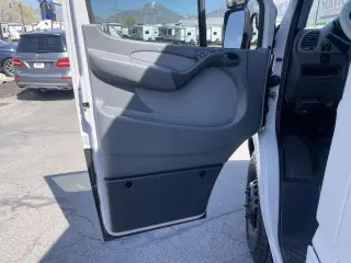2004 Dodge Sprinter Van
