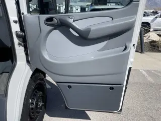 2004 Dodge Sprinter Van