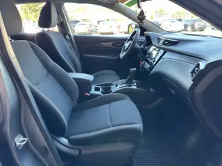 2017 Nissan Rogue Sport S