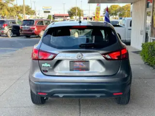 2017 Nissan Rogue Sport S