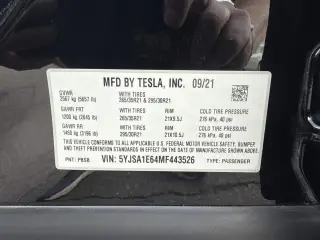 2021 Tesla Model S Plaid