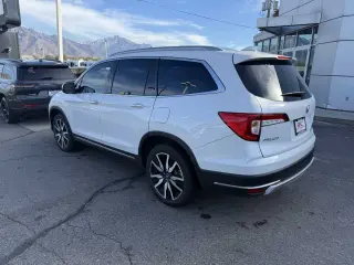 2022 Honda Pilot Elite