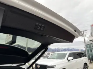 2022 Audi Q3 S line Premium