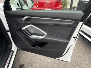 2022 Audi Q3 S line Premium