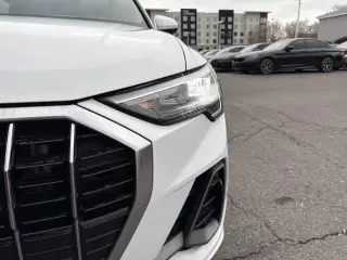 2022 Audi Q3 S line Premium