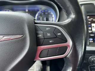 2019 Chrysler 300 Touring