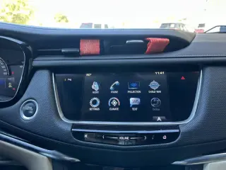 2017 Cadillac XT5