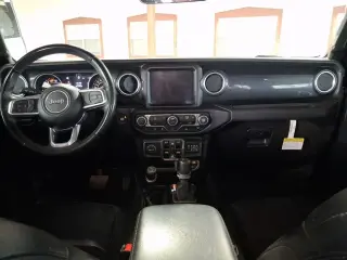 Jeep Wrangler 2023 4x4 Sahara 4dr SUV