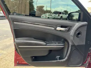2018 Chrysler 300 Touring
