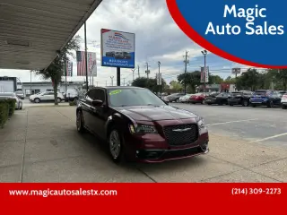 2018 Chrysler 300 Touring