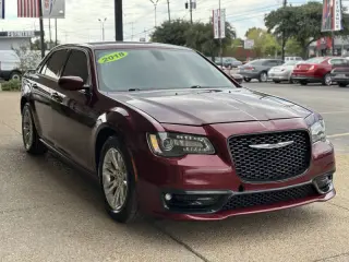 2018 Chrysler 300 Touring