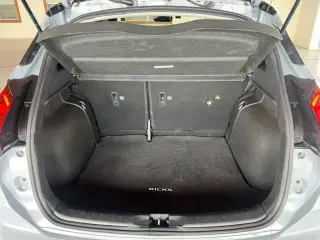 Nissan Kicks 2024 SR 4dr Crossover