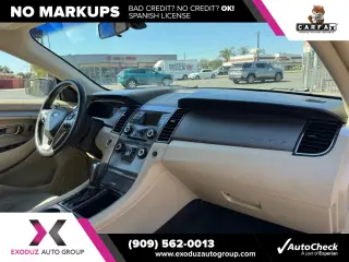 2014 Ford Taurus SE