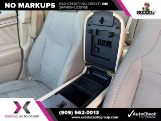2014 Ford Taurus SE