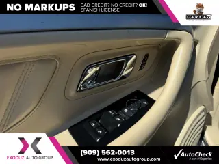 2014 Ford Taurus SE