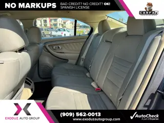 2014 Ford Taurus SE