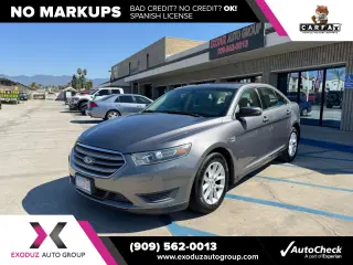 2014 Ford Taurus SE