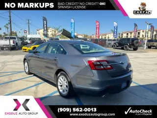 2014 Ford Taurus SE