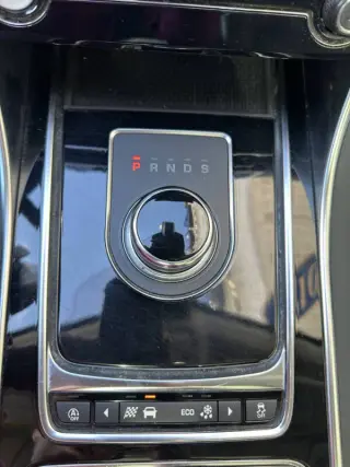 2019 Jaguar XE 25t