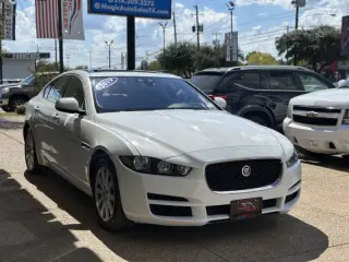 2019 Jaguar XE 25t