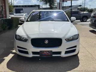 2019 Jaguar XE 25t