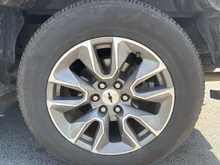 Chevrolet Silverado 1500 2021 4x4 RST 4dr Crew Cab 5.8 ft. SB
