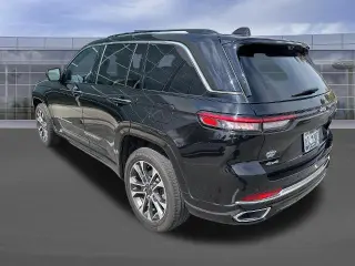 Jeep Grand Cherokee 2022 4x4 Overland 4dr SUV (midyear release)