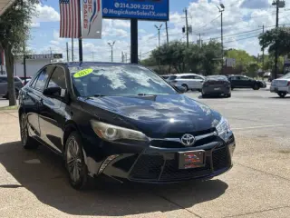 2017 Toyota Camry SE