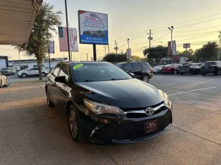 2016 Toyota Camry SE