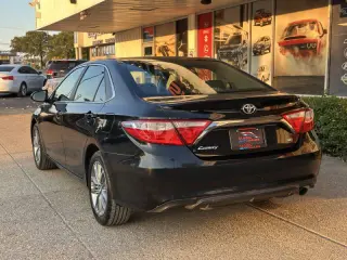 2016 Toyota Camry SE