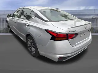 Nissan Altima 2024 2.5 SV 4dr Sedan
