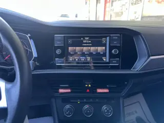 2020 Volkswagen Jetta R-Line